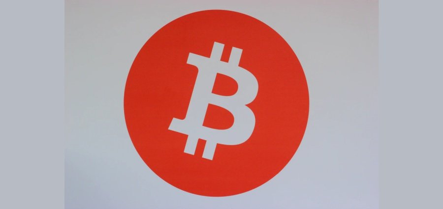 How Bitcoin Achieves Decentralization