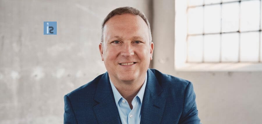 Dr. Christian Schmeichel | SVP and Chief Future of Work Officer