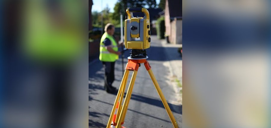 Land Mapping And Collecting Land Data