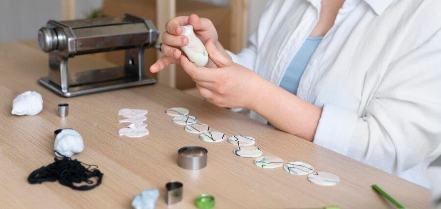 The Creative and Technical Process of Earring Manufacturing